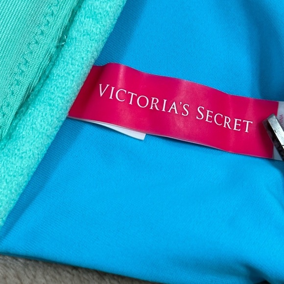 Victoria's  Secret Jeweled Center Turquoise Blue Bandeau Bikini Top Size Medium - Picture 5 of 6